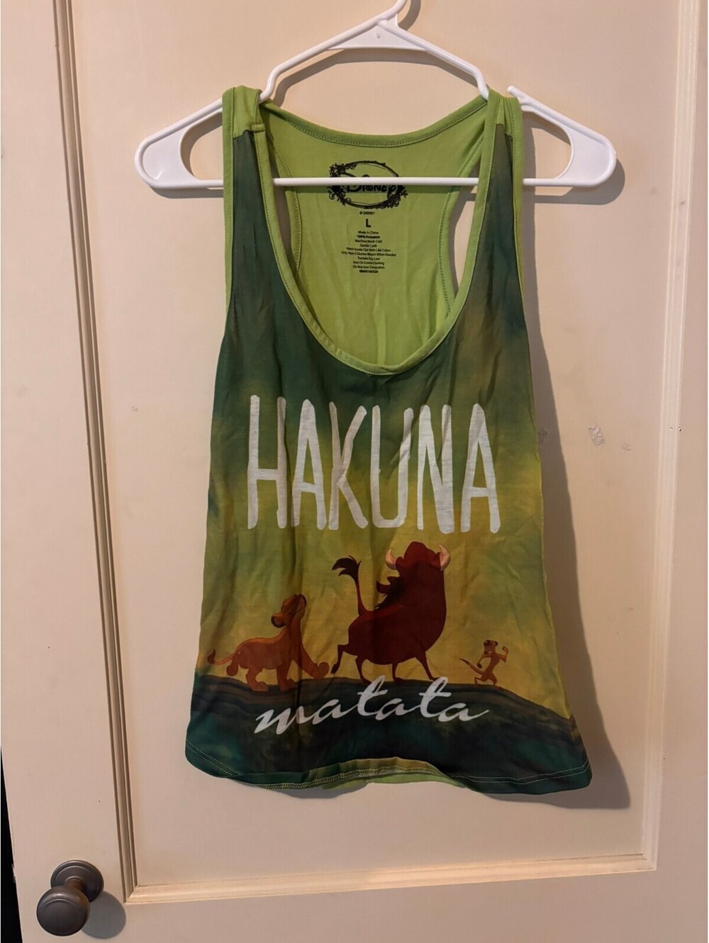 Disney Hakuna Matata green tank top Large